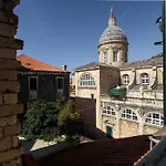 Saraca Palace