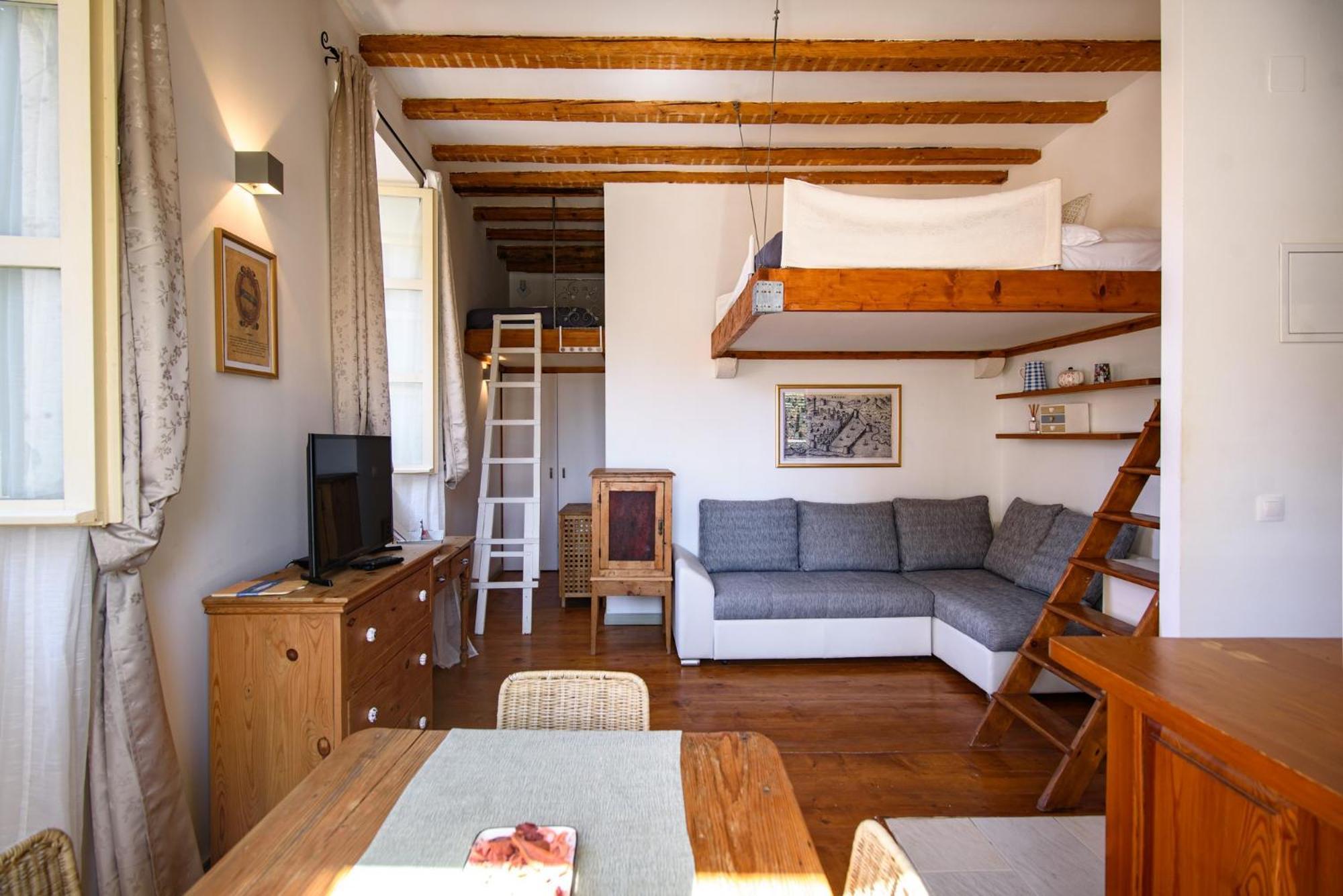 Saraca Palace Apartamento *